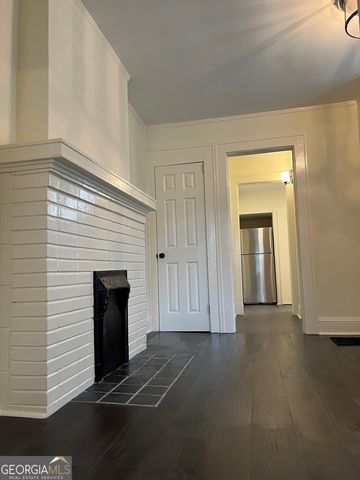 1565 Walker Avenue B, College Park, GA 30337