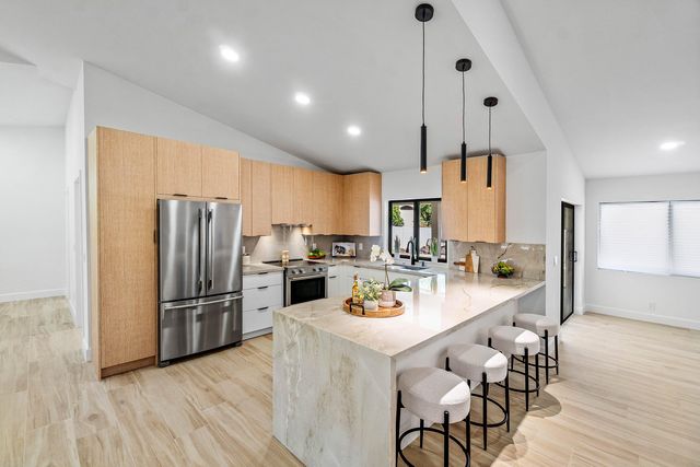 3527 SW 23rd Street, Delray Beach, FL 33445