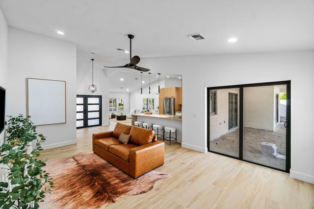 3527 SW 23rd Street, Delray Beach, FL 33445