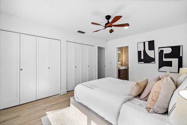 3527 SW 23rd Street, Delray Beach, FL 33445