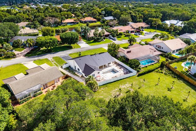 3527 SW 23rd Street, Delray Beach, FL 33445