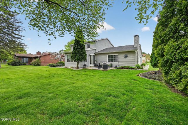 7003 Shadowcreek Drive, Maumee, OH 43537