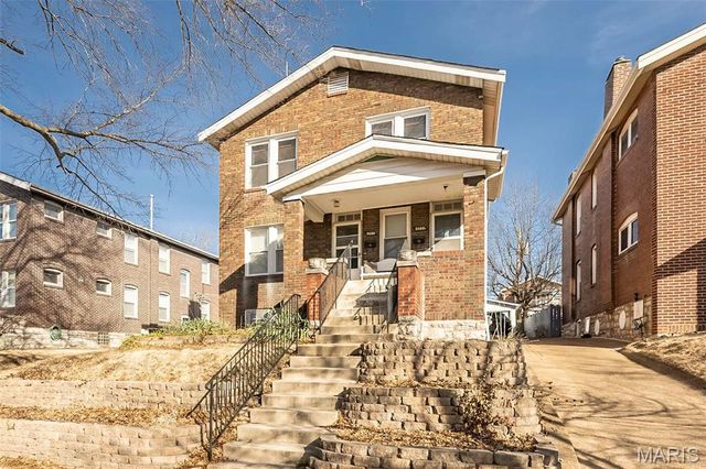 5033 Bancroft Avenue, St Louis, MO 63109
