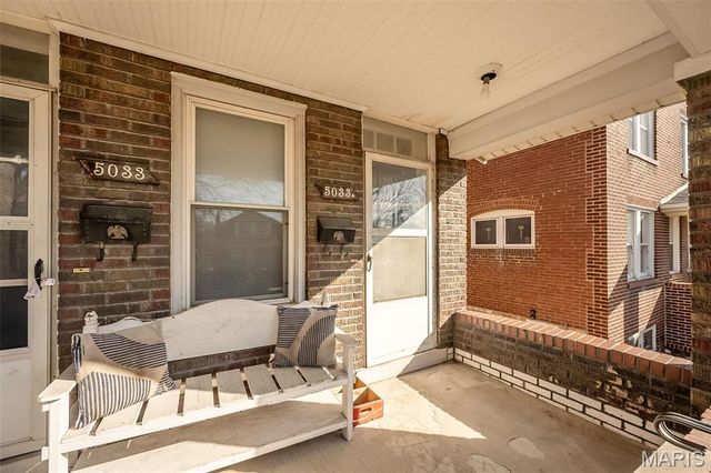 5033 Bancroft Avenue, St Louis, MO 63109