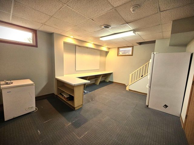 401 N Walnut Avenue, New Hampton, IA 50659