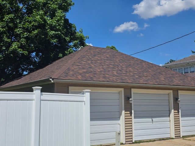 401 N Walnut Avenue, New Hampton, IA 50659