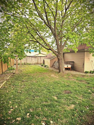401 N Walnut Avenue, New Hampton, IA 50659