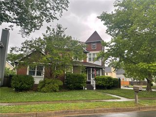 1357 Ghent Commons DR, Norfolk, VA 23517