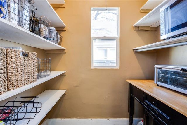 1607 N Waco Ave, Wichita, KS 67203