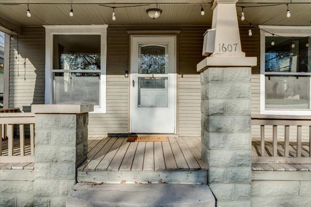 1607 N Waco Ave, Wichita, KS 67203