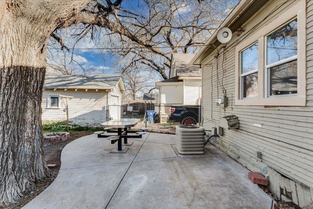 1607 N Waco Ave, Wichita, KS 67203