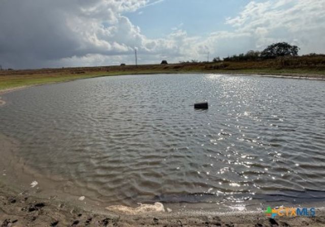 4689 County Road 302, Runge, TX 78151