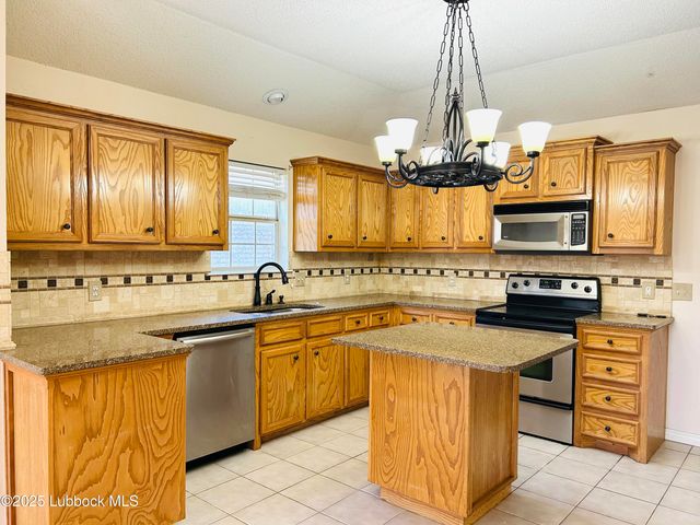 2907 106th Street, Lubbock, TX 79423