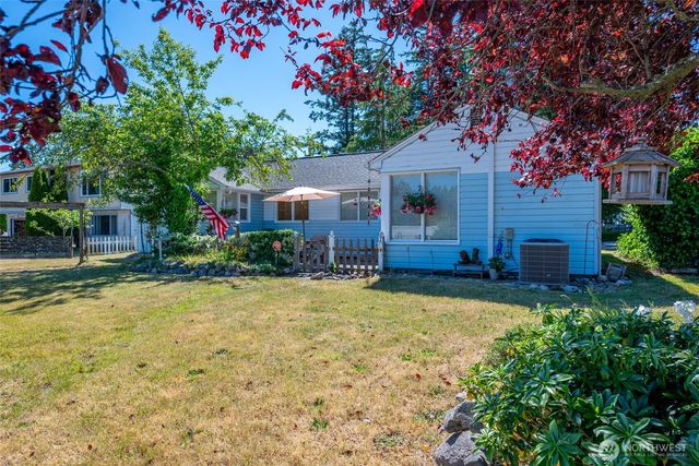 685 NE Regatta Street, Oak Harbor, WA 98277
