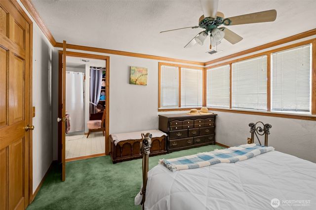 685 NE Regatta Street, Oak Harbor, WA 98277