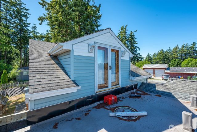 685 NE Regatta Street, Oak Harbor, WA 98277