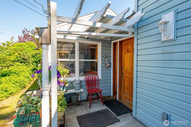 685 NE Regatta Street, Oak Harbor, WA 98277