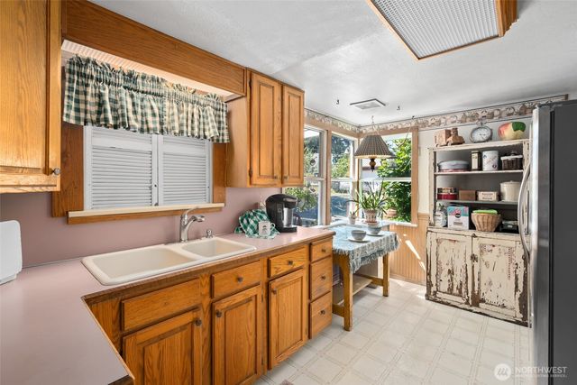 685 NE Regatta Street, Oak Harbor, WA 98277