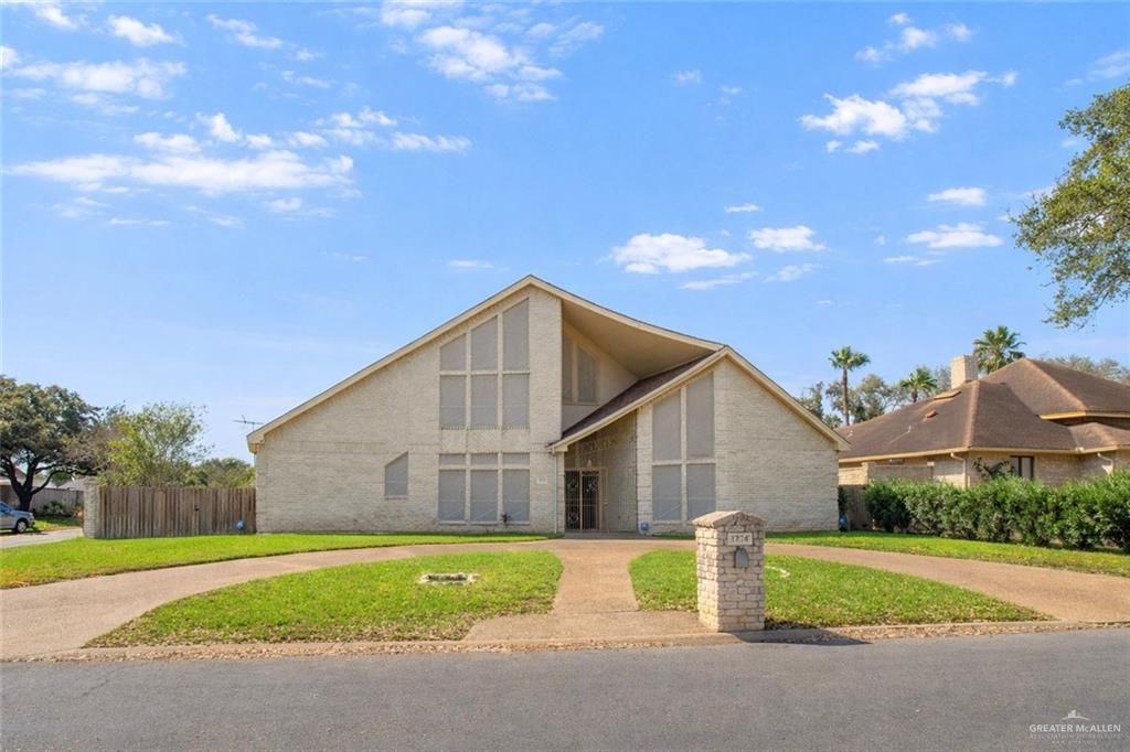 1224 S Peking Street, Mcallen, TX 78501