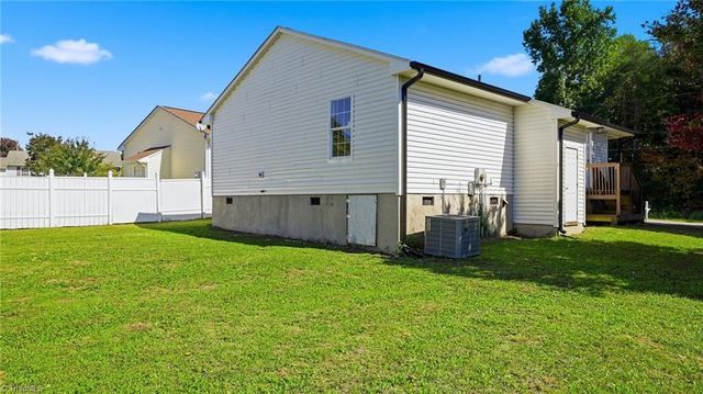702 Shirley Lane, Greensboro, NC 27401