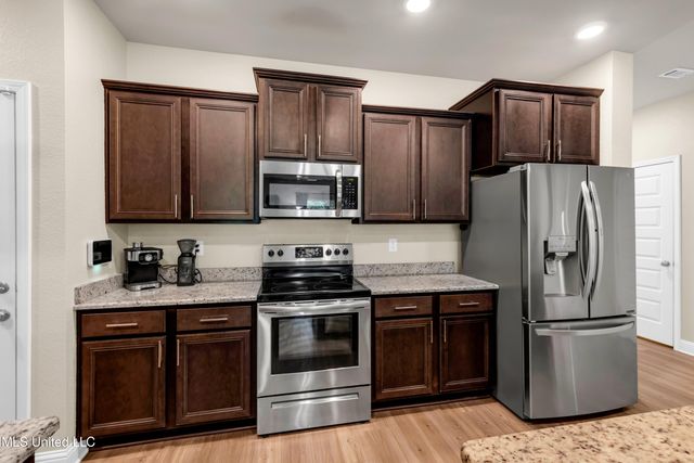 10522 Sweet Bay Drive, Gulfport, MS 39503