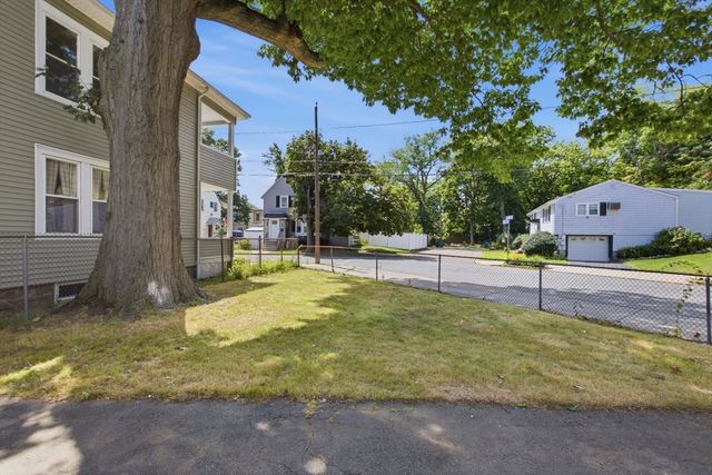 18 Lambert Ave, Lynn, MA 01902