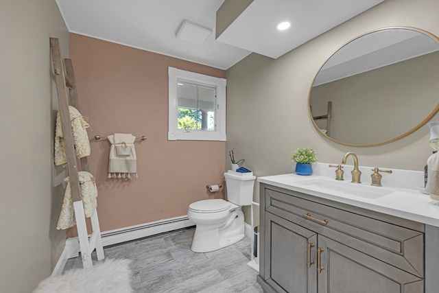 17 Clara Rd, Framingham, MA 01701