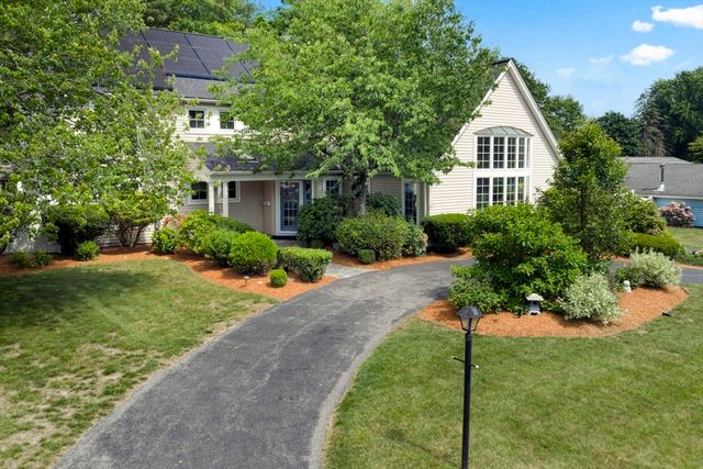 17 Clara Rd, Framingham, MA 01701