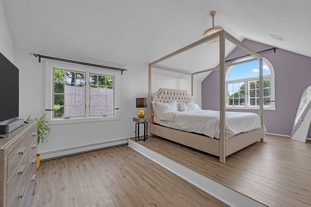 17 Clara Rd, Framingham, MA 01701