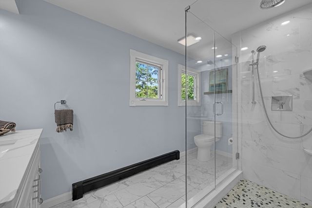 17 Clara Rd, Framingham, MA 01701