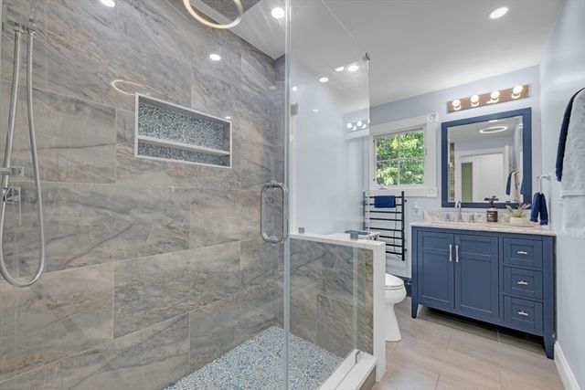 17 Clara Rd, Framingham, MA 01701