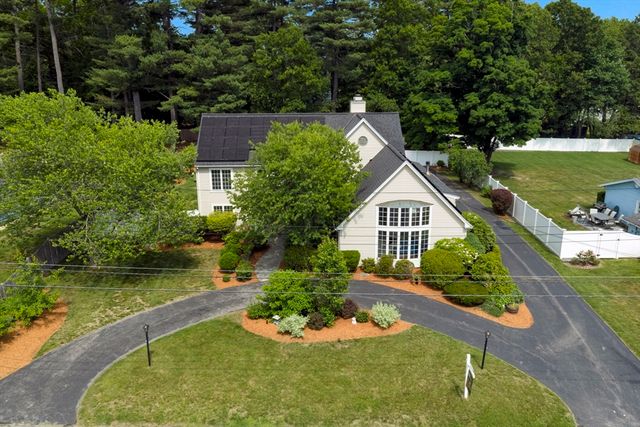 17 Clara Rd, Framingham, MA 01701