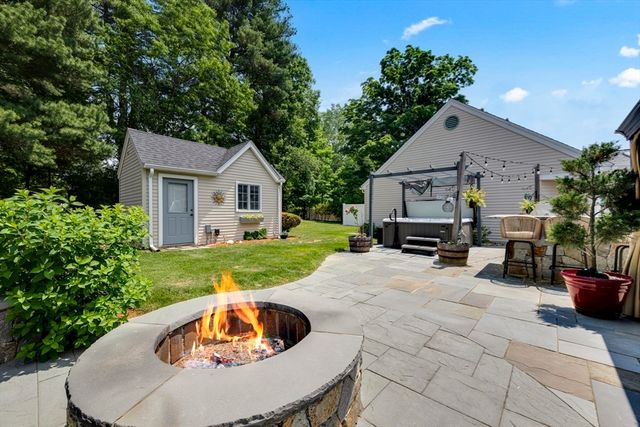 17 Clara Rd, Framingham, MA 01701