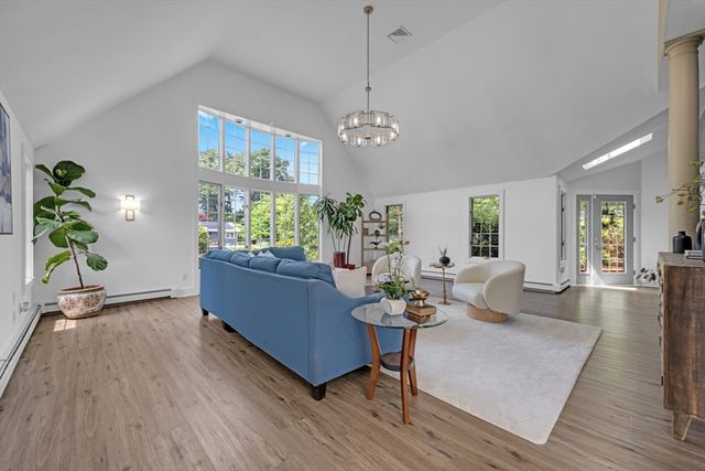 17 Clara Rd, Framingham, MA 01701