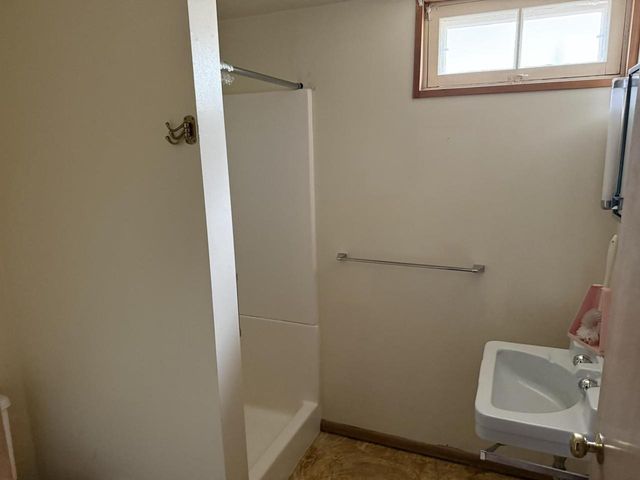 1909 SIMPSON STREET, Oshkosh, WI 54902