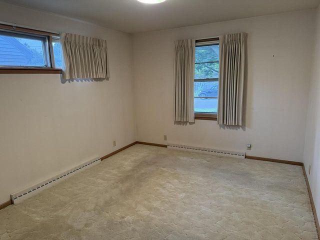 1909 SIMPSON STREET, Oshkosh, WI 54902
