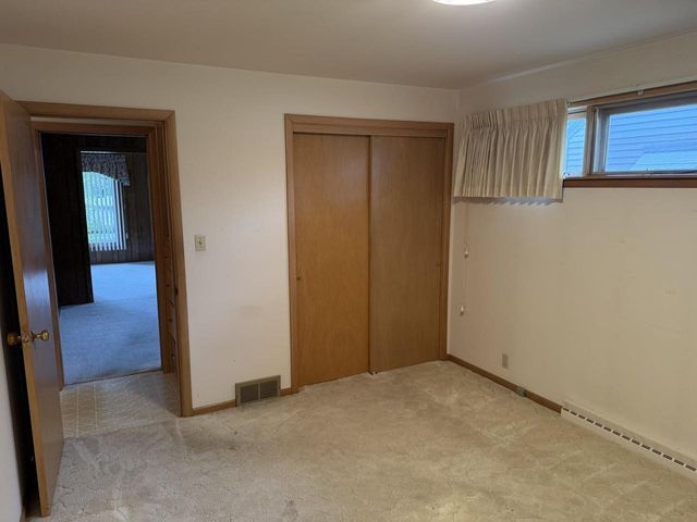 1909 SIMPSON STREET, Oshkosh, WI 54902