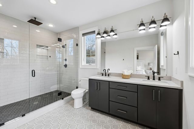 828 Russleo Dr, Nashville, TN 37209