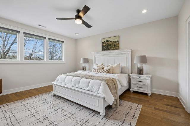 828 Russleo Dr, Nashville, TN 37209