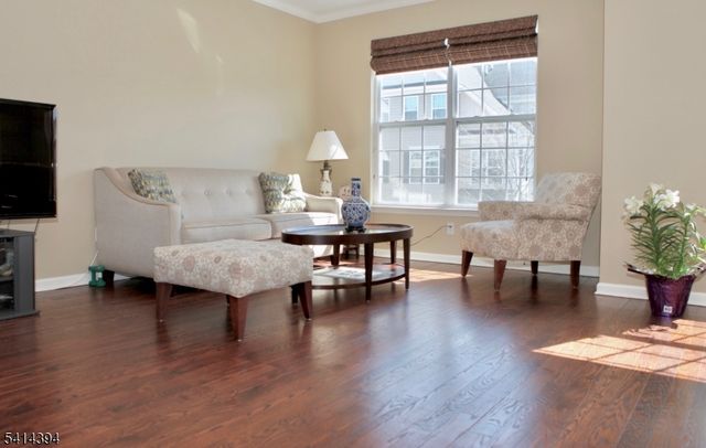 105 Swing Bridge Ln, South Bound Brook Boro, NJ 08880