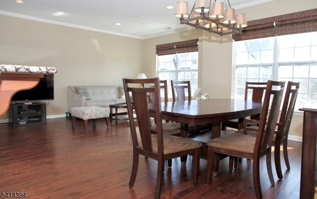 105 Swing Bridge Ln, South Bound Brook Boro, NJ 08880