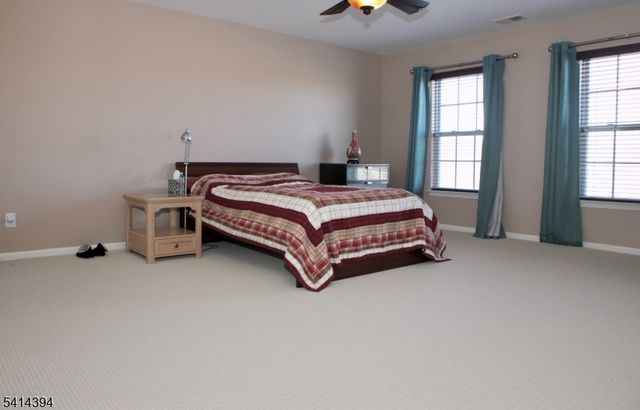 105 Swing Bridge Ln, South Bound Brook Boro, NJ 08880