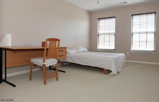 105 Swing Bridge Ln, South Bound Brook Boro, NJ 08880