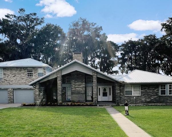 15618 SE US HIGHWAY 301, Hawthorne, FL 32640