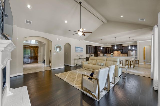 8992 Wind Jammer Lane, Montgomery, TX 77316