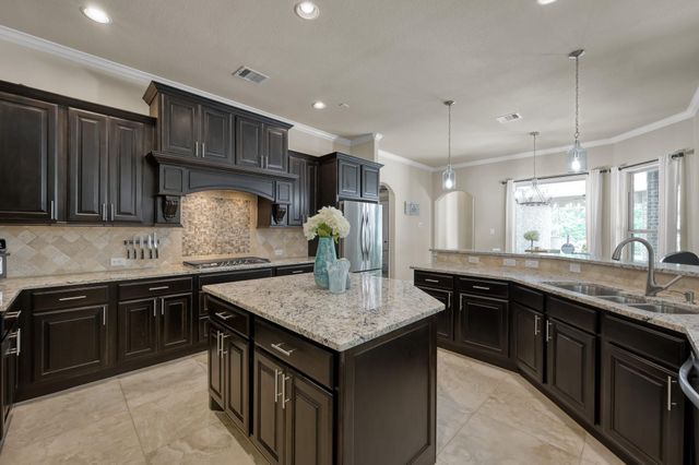 8992 Wind Jammer Lane, Montgomery, TX 77316