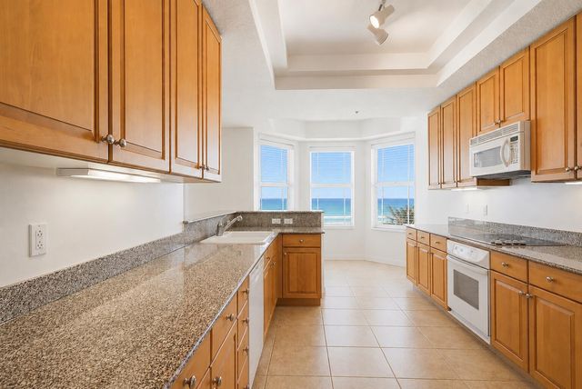131 Ocean Grande Boulevard 703, Jupiter, FL 33477