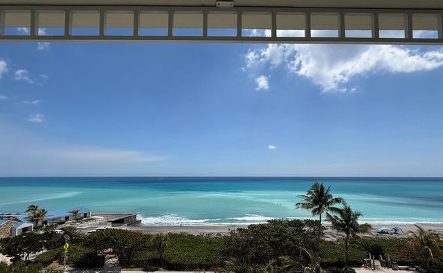 131 Ocean Grande Boulevard 703, Jupiter, FL 33477