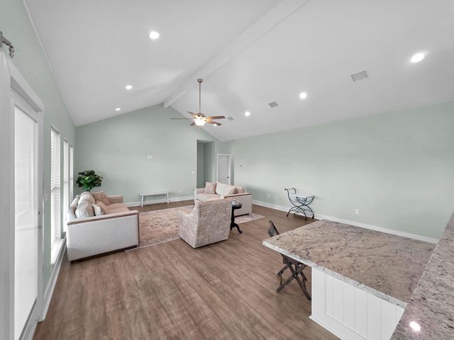 3001 Vista Del Mar Court, Crystal Beach, TX 77650