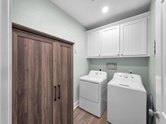 3001 Vista Del Mar Court, Crystal Beach, TX 77650